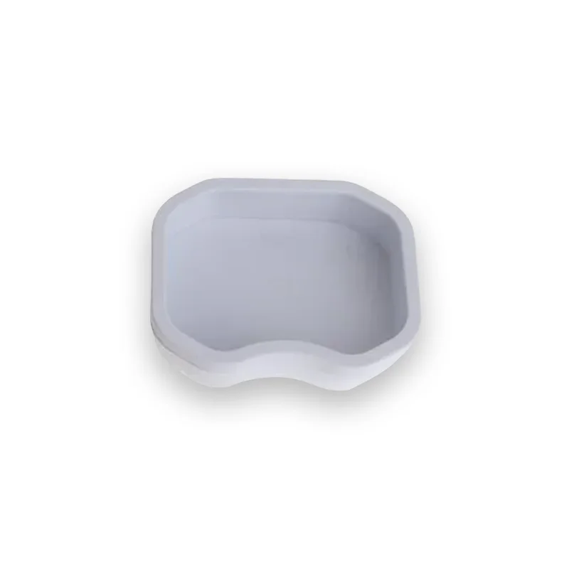 Distributeur nourriture tortue en plastique – Image 5