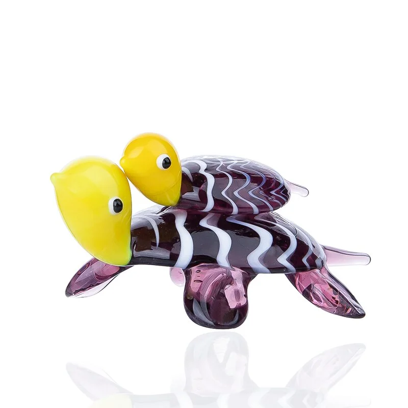 Figurine tortue mère en verre