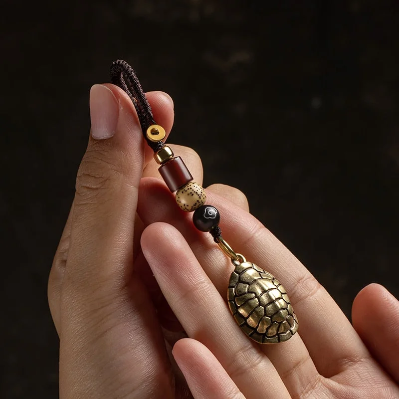 Porte Clé Tortue en Cuivre Antique