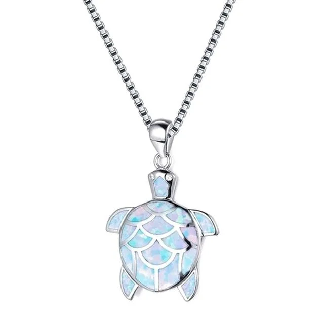 Pendentif Tortue Marine - Crystal porté