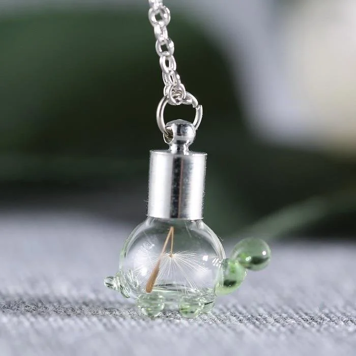 Collier Tortue en Verre - TutleGlass en détail