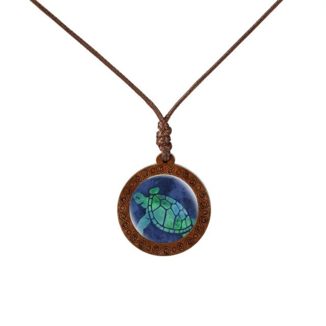 Détails du Collier Tortue en Bois